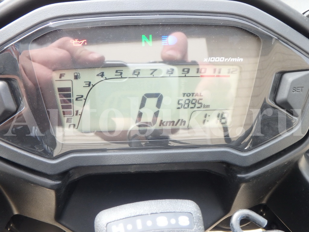 Купить мотоцикл Honda CBR400R 2013 фото 17